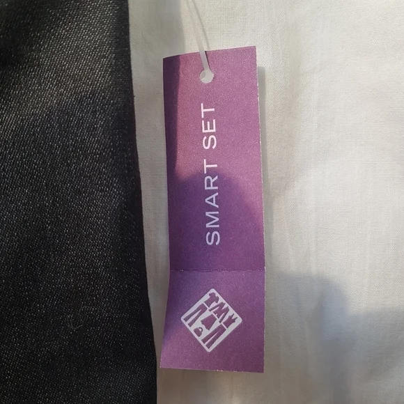 Smart Set Low Rise Bermuda Shorts - Picture 10 of 12